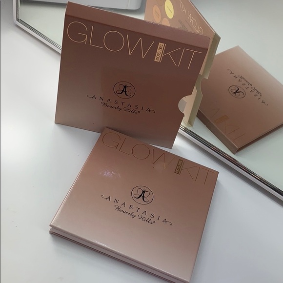 ABH Glow Kit- That Glow - Picture 4 of 4
